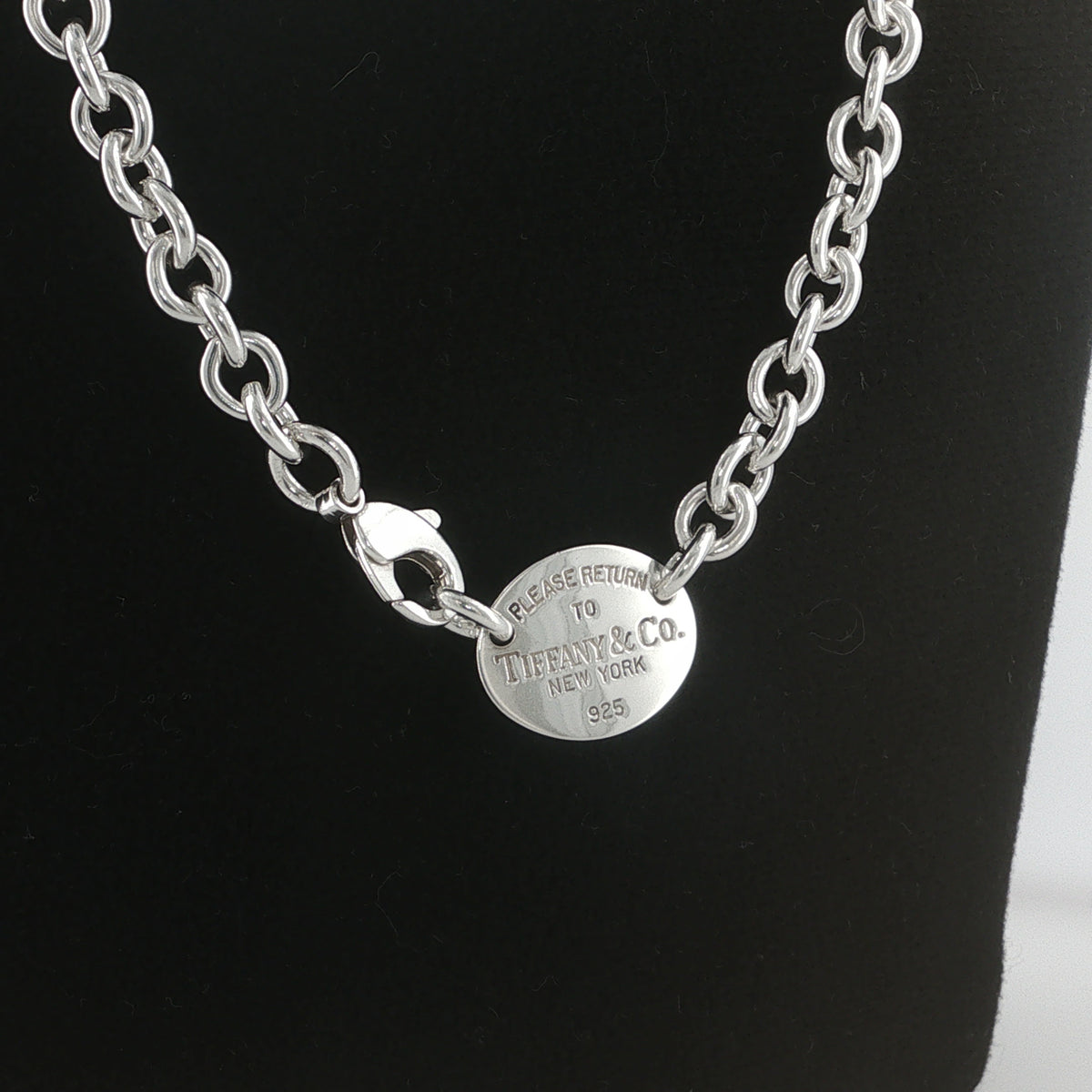Pre-Loved Tiffany & Co Oval Tag Necklace - 17.5"