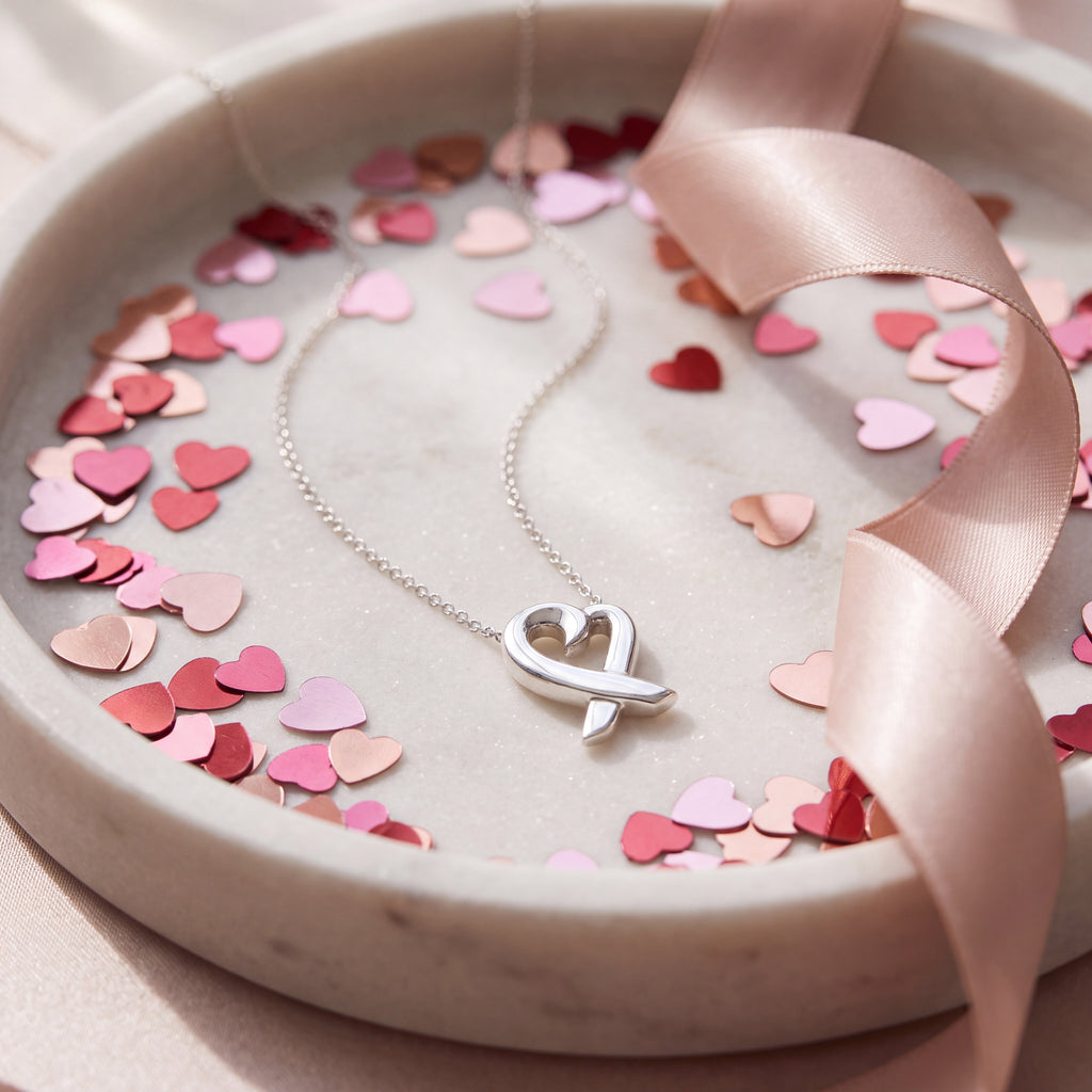 Pre-Loved Tiffany & Co. Silver Paloma Picasso Loving Heart Necklace