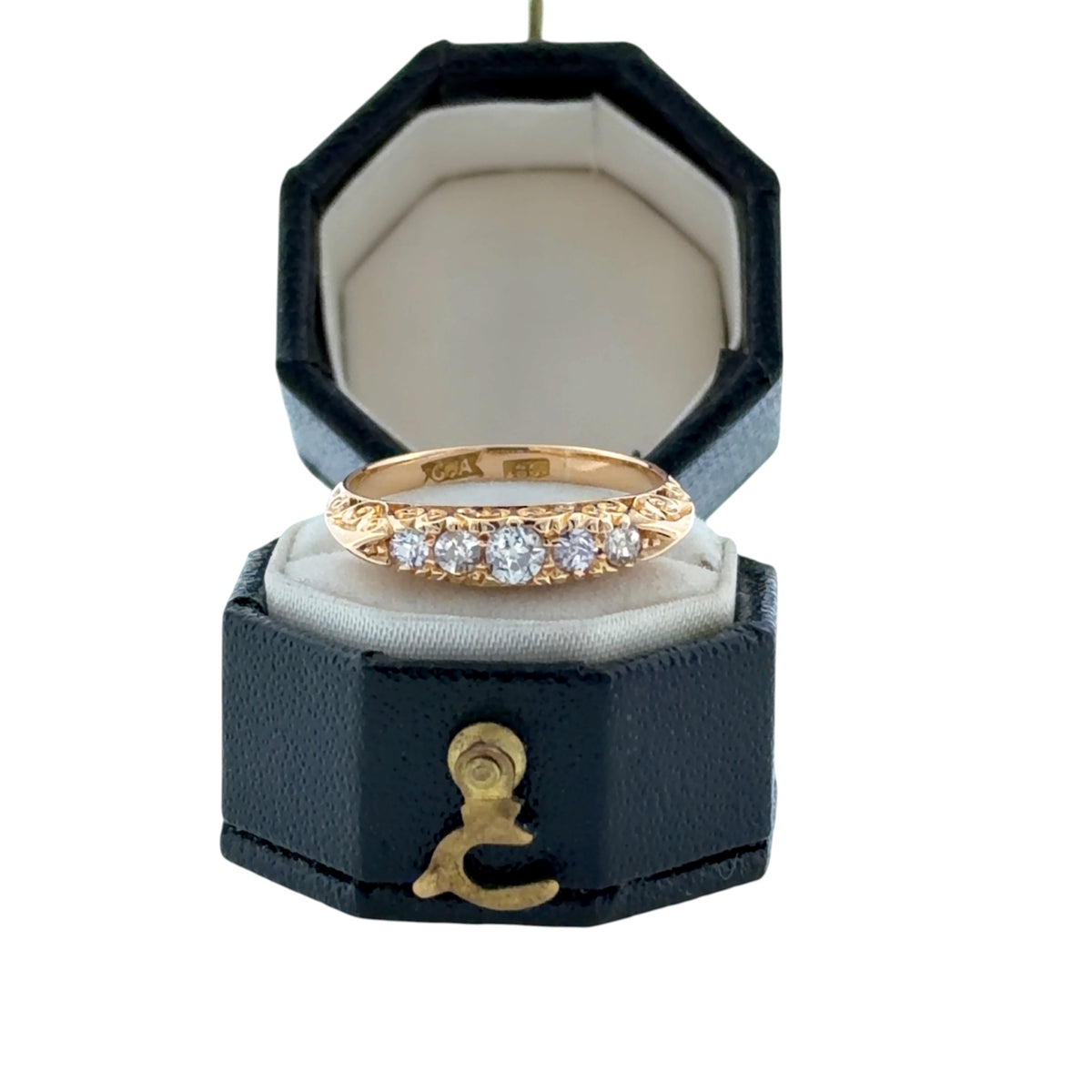 Pre-Loved Antique 18ct Gold & Diamond Five-Stone Boat Ring -. 33ct
