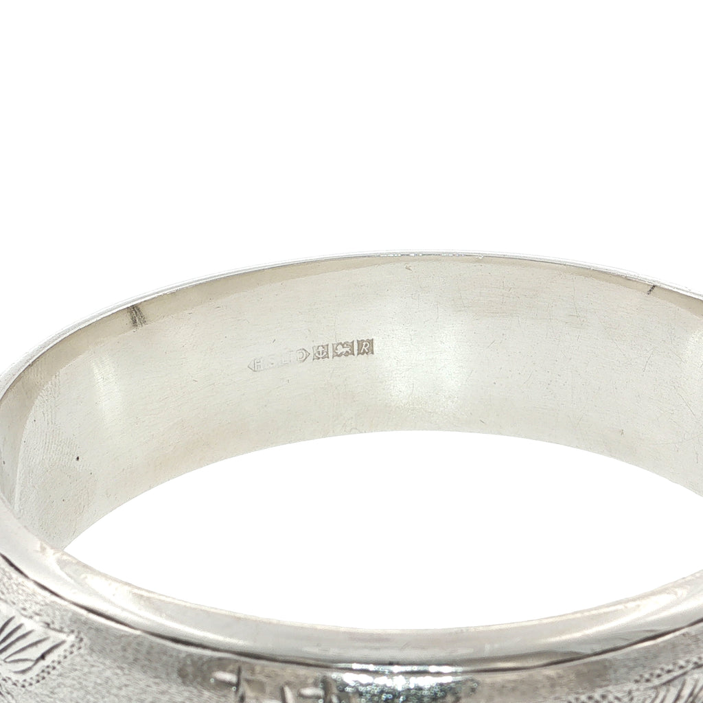 Vintage Sterling Silver Engraved Bangle – Birmingham 1966 – H.S Ltd